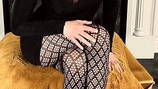 Brunette Solo Webcam Masturbation