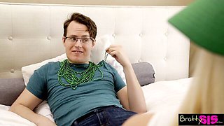 Bratty Sis - blonde smut