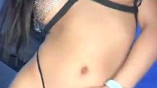 Love Chat Big Boobs Brunette Masturbating For Cam