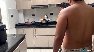 DELICIOUS SEX IN THE KITCHEN WITH MY WIFE, HARDCORE SEX AND LOTS OF SQUIRTING!