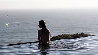 X-ART : Wild lesbians cum like crazy! Infinity Pool,