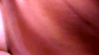 Joven Asaltada Y Violada En Aseo Publico Por Dos Cabrones