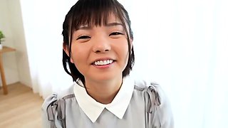 Facial loving teen sucking a big cock close up at home