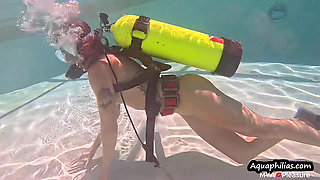 Scuba Flexing Muscle Stepmommy