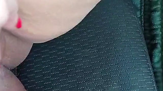 Public masturbate my pussy in the car wash, my husband's handjob in traffic! Part 1