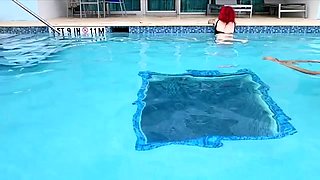 Ginger Rae xoxo - Ignored By A Pool In Miami - Ignore and