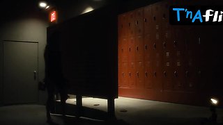 Sugar Lyn Facial hair Caboose, Bumpers Episode in Hand Waves