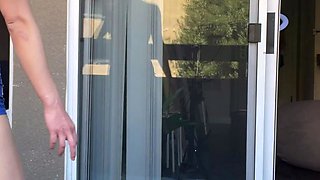 amateur vip ass masturbating on live webcam