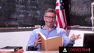 Naughty Pupil Katie Kush: Alluring Teacher Mike Mancini Can't Resist Top Grades Temptation
