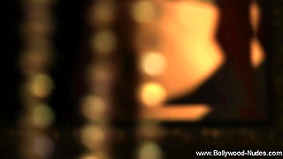 Deva Dassis Sensual Belly Tease