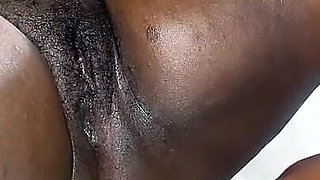 Big Ass Girls Rubbing Pussy to Pussy