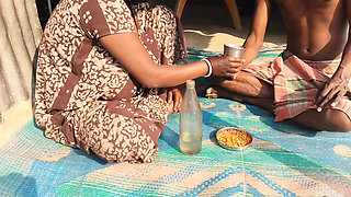 Desi bhabhi Daru Peete hai devar ke sath