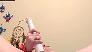 Amateur Ginger Beauty Masturbates in Bed for First Time & Squirts Big