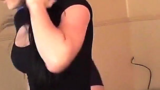 Sexy Babes Cleo and Jasmine Mendez Fight!
