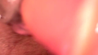 Squirt up Close