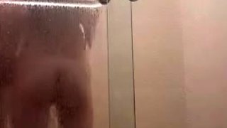 Porcelaingoirl Quick Fuck In The Shower