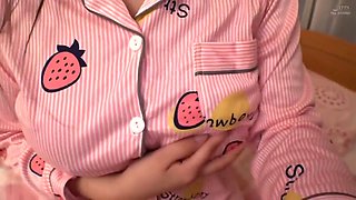 Teen 18+ With Big Boobs Has Fun Cam