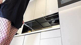 Watch ingenious bedmate's trailer