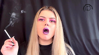 Velvet Vixen: Smoking Seduction
