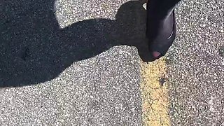 Horny brunette amateur with foot fetish sucks guys toe