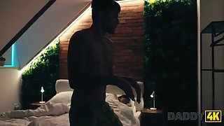 Naughty Latina Girlfriend Sneaks Off To Try Daddy's Big Dick - HD
