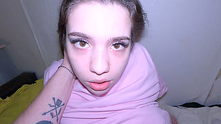Stepsister Fights Boredom With Her Pussy