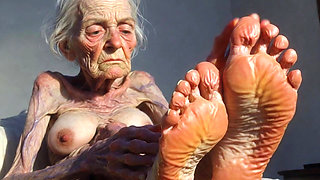 Granny Foot Oil Play - Self Massage Makes Her Horny and Dripping