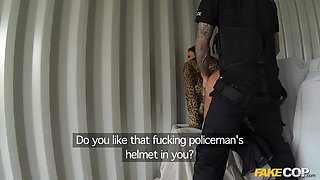 Hot Jizz: Brunette Has Some Fun Outside with Cheeky Policeman