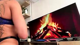 Perfect Round Ass Babe Anal Masturbating