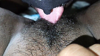 Harika Husbund Pussy Licking in Pussy