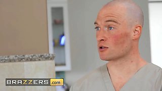 Bridgette B is innocent of her fresh masseur so she blindfolds him so he doesn't see her nude figure - brazzers