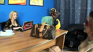 Shemale tranny amateur rammed in butt