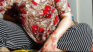 Real Desi Couple Sex - Bengali Hot Girl Fucking with Boyfriend