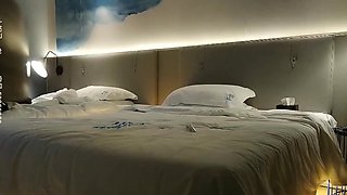 Fucking my asian girlfriend on hidden cam