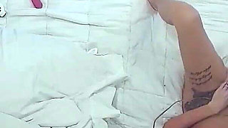 My Strap on Stories - U Can Fuck My Pussy After I Fuck Your Ass Then I Fuck Myself.