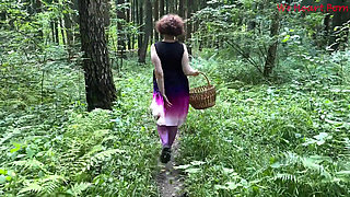 Cheating Mature Wife Meets up with Lover in the Forest for a Good Fuck