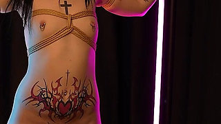 30 Minutes of BDSM Backstage with Dreamarinna, Behind the Scenes