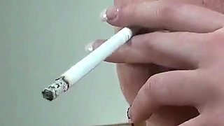 Seeing her step-daughter in the nude turns on this Stepmom