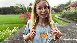 How an AI girlfriend can help you (or break you)