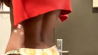 Brunette Couch Webcam Solo Fun Masturbating