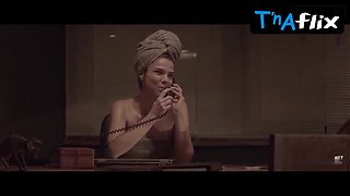 Juana Acosta Ass, Cupcakes Vignette in Jefe