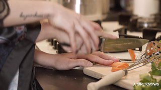 Eve Sweet Tempts in Sweet Blonde Friendship Play