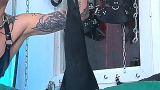 Anal Stretching Match 18: the Human Battering Ram