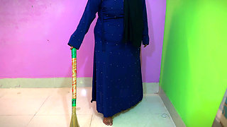 Fucking my Stepmom When she sweeping my room Without pant only wearing a hijab & Abaya & she try to seduce me to sex wit