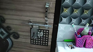 Home Made Mms Video in a Loud Campaign in a Naked Shower