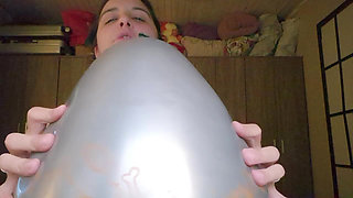 Tease and Pop Oxydized Halloween Balloon - Bunny Looner [lowres]