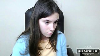 Skinny Small-Tits Petite Brunette Webcam Teen