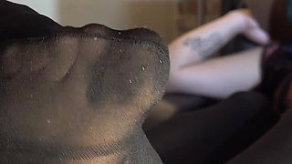 Delilah's Sweaty Nylon Feet - (dreamgirls in Socks)
