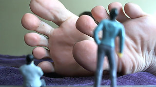 Giantess Tiny Man POV Foot Ignore