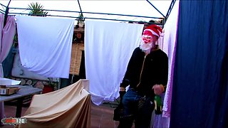 Lara Tinelli gets her ass fucked by a perverted Santa - MMM100